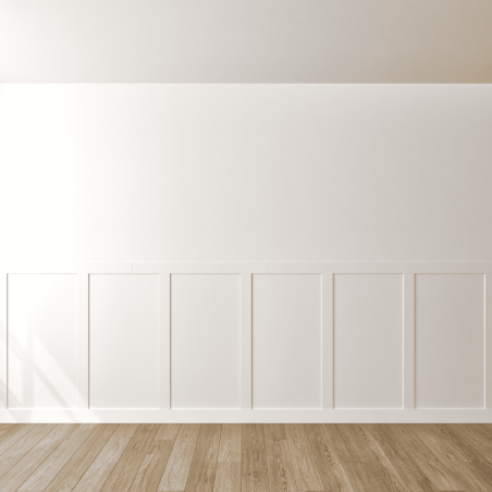 Soubassement avec des moulures plates