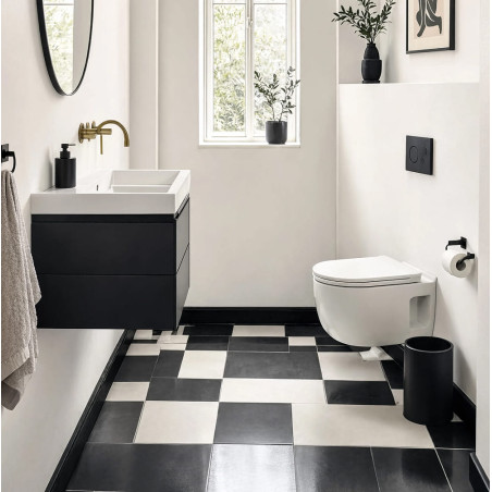 Plinthe PVC noire