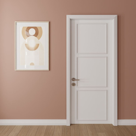 Rénovation d'une porte avec des moulures fines