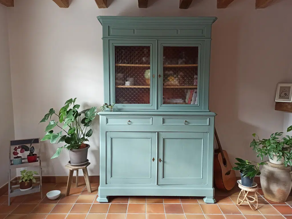 Buffet en bois rénové