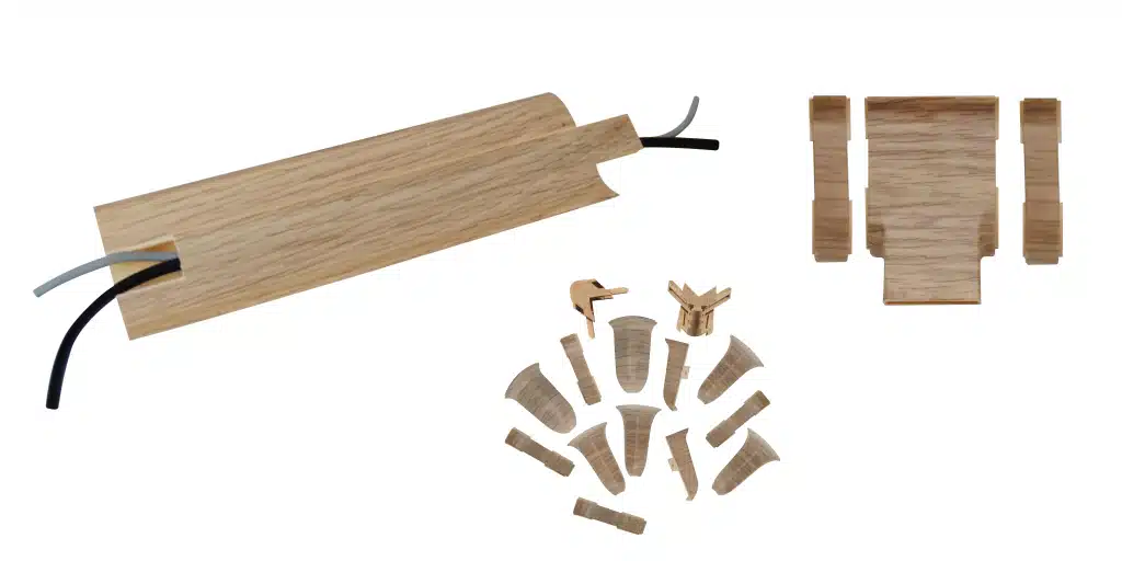 Plinthe cache fils et accessoires pour jonction