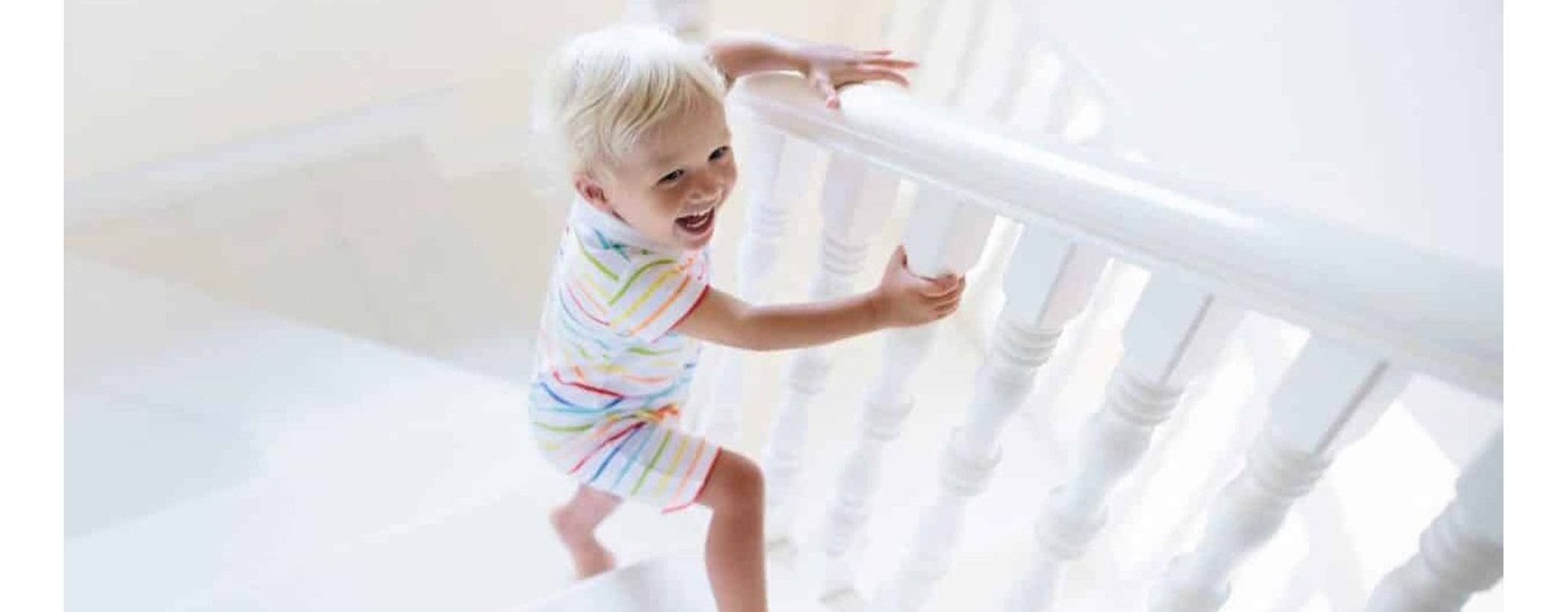 Sécuriser sa maison pour bébé : les accessoires indispensables