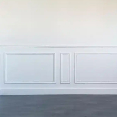 La cimaise murale, l'élément déco pour un mur design
