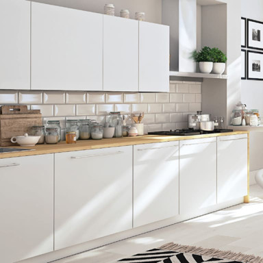 Quelle crédence pour une cuisine blanche ?