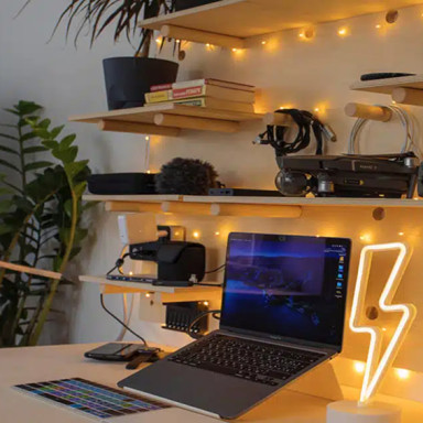 Comment créer un bureau avec rangement ?