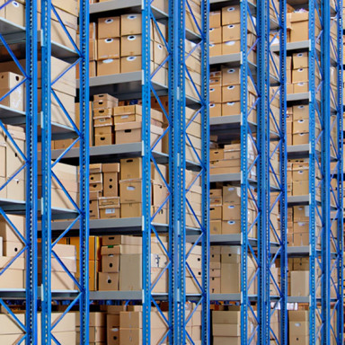 Optimisez le stockage d'archives avec des rayonnages adaptés